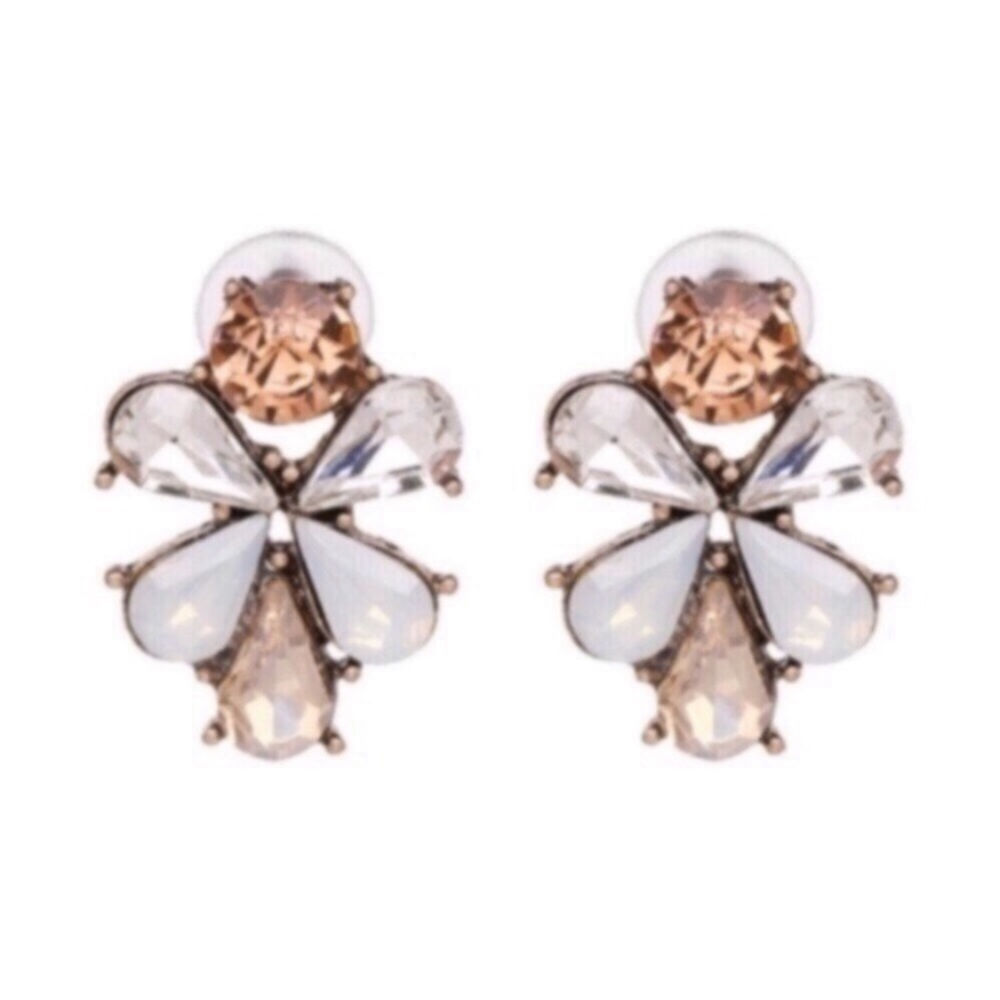 NWT Peach & White Stone Statement Stud Earrings